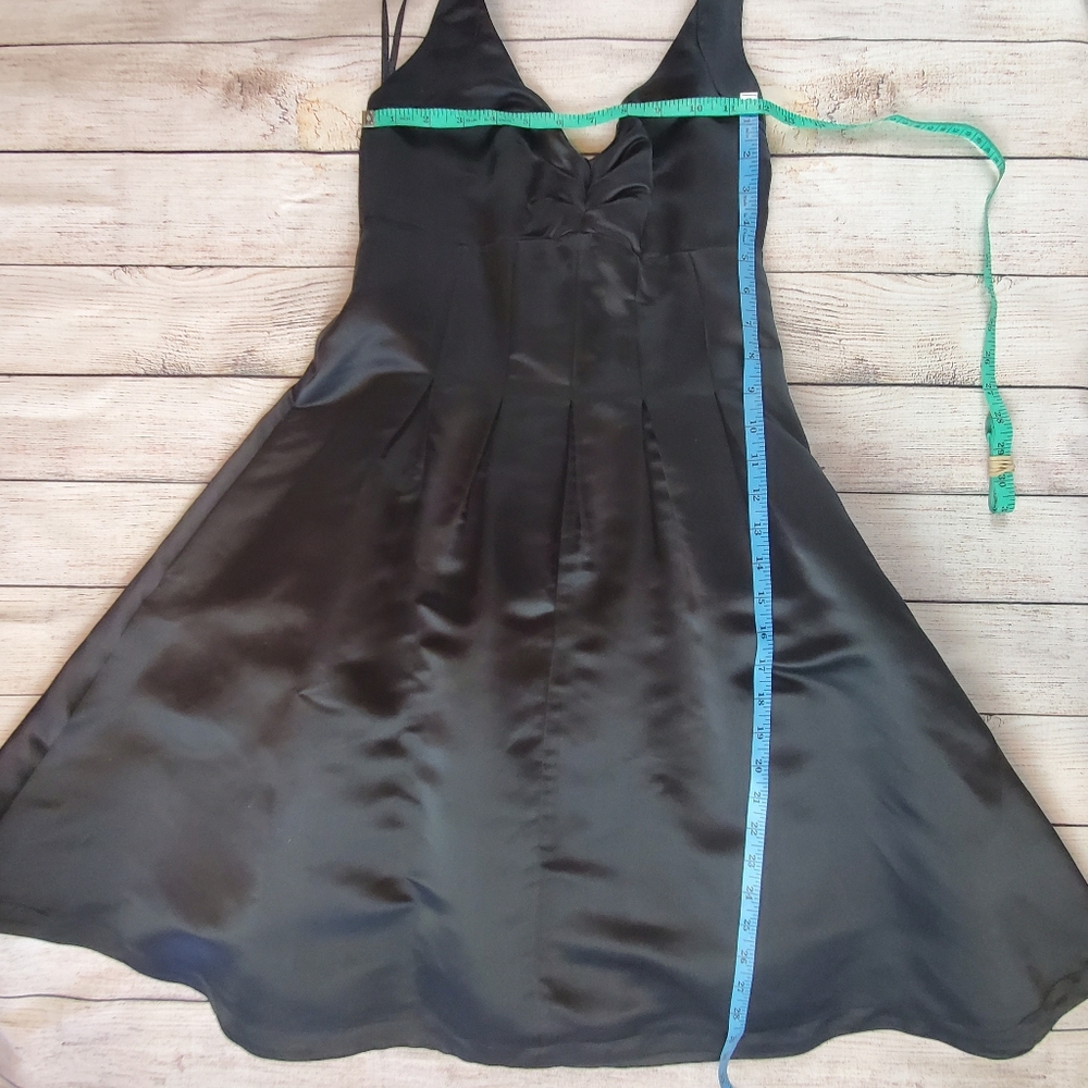 Moda international black silk halter dress EUC - Picture 2 of 8
